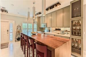 1844 N Dixie Hwy, Fort Lauderdale, FL 33305, Sold 12/29/16