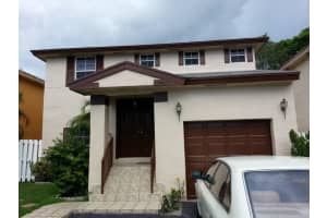 5881 Woodland Point Dr, Tamarac, FL 33319, Sold 12/20/16
