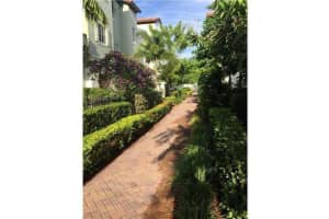 54 NW 7th St, Boca Raton, FL 33432, Sold 06/09/17