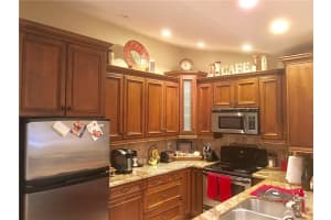 5201 SW 31st Ave, Fort Lauderdale, FL 33312, Sold 01/20/17