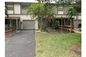 4127 NW 79th Ave, Sunrise, FL 33351, Sold 12/30/16