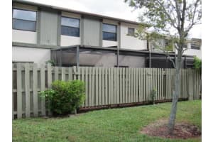 4127 NW 79th Ave, Sunrise, FL 33351, Sold 12/30/16