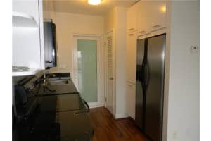 3250 NE 28th St, Fort Lauderdale, FL 33308, Sold 01/23/17