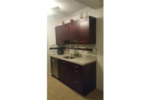 8405 NW 61st St, Tamarac, FL 33321, Sold 02/03/17