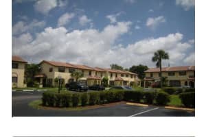 MLS# F10038812, Lauderdale Lakes, Florida 33313
