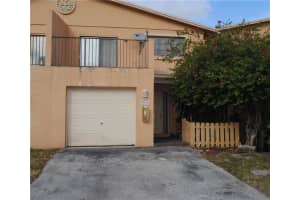 8035 NW 28th Ct, Sunrise, FL 33322, Sold 08/25/17