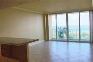 333 NE 21st Ave, Deerfield Beach, FL 33441, Sold 01/05/17