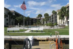 2424 N Federal Hwy, Boynton Beach, FL 33435, Sold 01/12/17