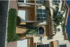 1921 Coral Heights Blvd, Oakland Park, FL 33308, Sold 05/05/17