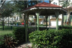 1921 Coral Heights Blvd, Oakland Park, FL 33308, Sold 05/05/17