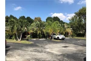 7951 Lagos De Campo Blvd, Tamarac, FL 33321, Sold 03/20/17