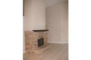 1951 W Oak Knoll Cir, Davie, FL 33324, Sold 03/16/17