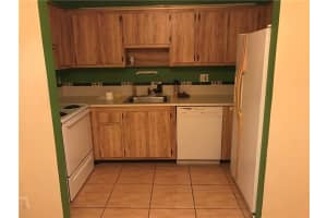 3243 NW 102nd Terrace, Coral Springs, FL 33065, Sold 01/13/17