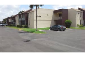 MLS# F10040334, Davie, Florida 33314
