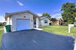 MLS# F10040367, Tamarac, Florida 33321