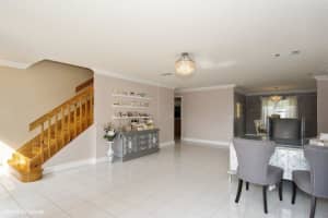 9529 NW 53rd St, Sunrise, FL 33351, Sold 03/14/17