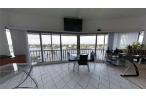 711 N Riverside Dr, Pompano Beach, FL 33062, Sold 02/01/17