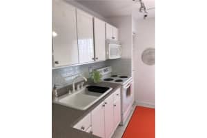 1402 NW 80th Ave, Margate, FL 33063, Sold 12/30/16