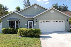 5277 Fox Trce, West Palm Beach, FL 33417, Sold 12/23/16