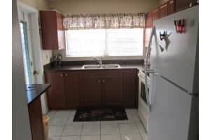 4046 NW 19th St, Lauderhill, FL 33313, Sold 03/29/17