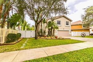 6011 NW 57th Way, Parkland, FL 33067, Sold 04/19/17