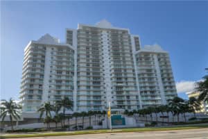5900 Collins Ave, Miami Beach, FL 33140, Sold 05/31/17