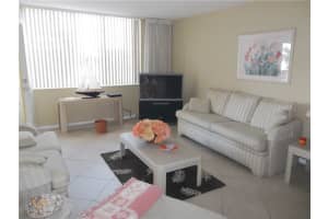 MLS# F10041163, Hallandale Beach, Florida 33009