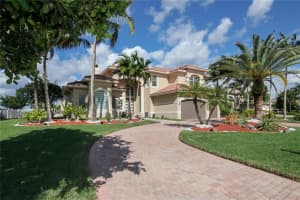 11297 Water Oak Pl, Davie, FL 33330, Sold 08/03/17