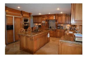 MLS# F10041372, Davie, Florida 33330