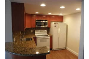 305 N Pompano Beach Blvd, Pompano Beach, FL 33062, Sold 03/16/17