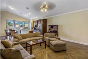 3421 Elizabeth Pl N, Palm Springs, FL 33461, Sold 05/12/17