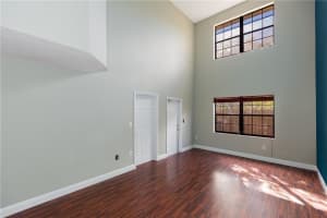 250 City View Dr, Fort Lauderdale, FL 33311, Sold 03/10/17