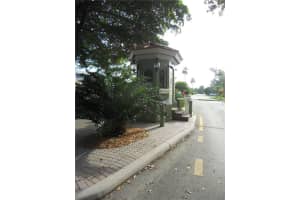 1730 NE 22nd Terrace, Fort Lauderdale, FL 33305, Sold 01/06/17