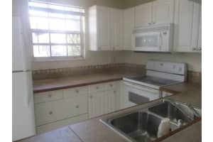 8213 Fairway Rd, Sunrise, FL 33351, Sold 12/22/16