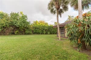 7034 Nandina Ln, Tamarac, FL 33321, Sold 01/19/17