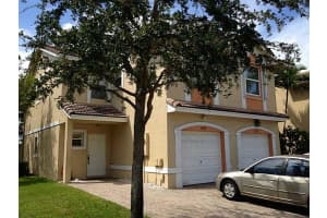 5529 NW 90th Ave, Sunrise, FL 33351, Sold 01/31/17
