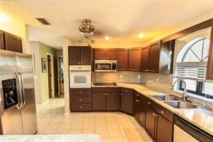 8708 SE Woodwind St, Hobe Sound, FL 33455, Sold 03/31/17