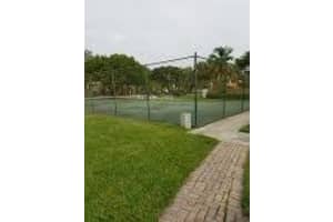 4235 N University Dr, Sunrise, FL 33351, Sold 04/19/17