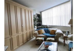 1936 S Ocean Dr #3b, Hallandale Beach, FL 33009, Sold 08/21/17