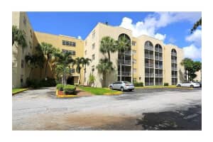 MLS# F10043463, Hialeah, Florida 33015