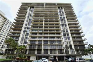 3031 N Ocean Blvd, Fort Lauderdale, FL 33308, Sold 03/10/17