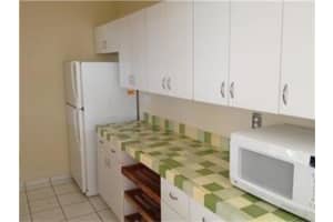 17255 NW 73rd Path, Hialeah, FL 33015, Sold 02/17/17