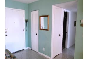 4042 NW 19th St #406, Lauderhill, FL 33313, Sold 04/20/17