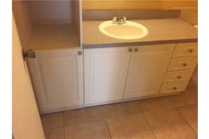 9972 SW 88th St, Miami, FL 33176, Sold 03/14/17