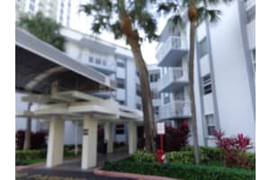 1913 S Ocean Dr, Hallandale Beach, FL 33009, Sold 01/30/17