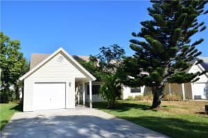 MLS# F10045232, Lake Worth, Florida 33462