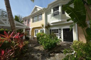 1858 N Dixie Hwy, Fort Lauderdale, FL 33305, Sold 04/27/17