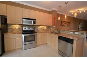 1858 N Dixie Hwy, Fort Lauderdale, FL 33305, Sold 04/27/17