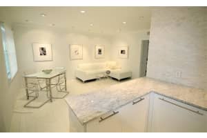 2660 NE 8th Ave, Wilton Manors, FL 33334, Sold 01/31/17