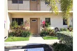 2912 NE 8th Terrace, Wilton Manors, FL 33334, Sold 03/31/17